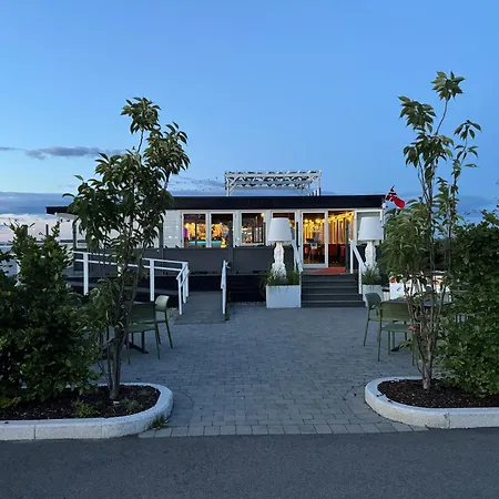 Grand - Unike Hotel 4*