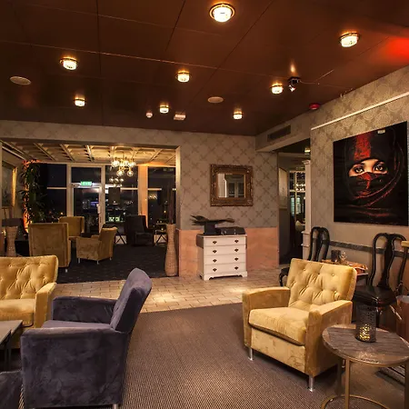 Отель Grand - Unike 4*