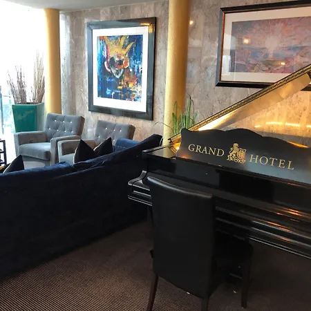 Grand - Unike Hotel 4*