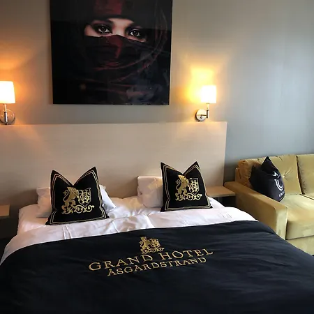 Hotel Grand - Unike