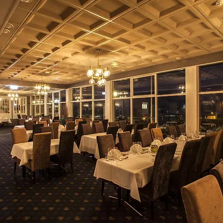 Hotel Grand - Unike 4*