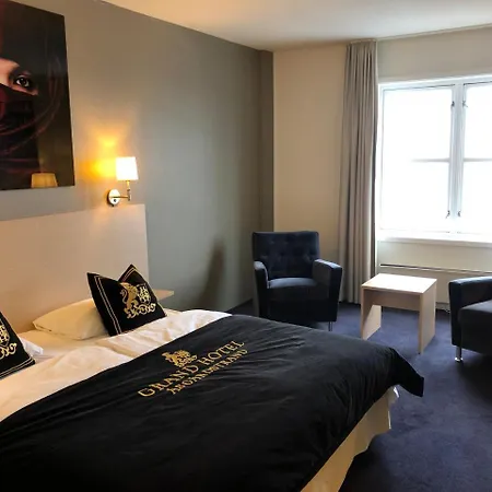 Grand - Unike Hotel