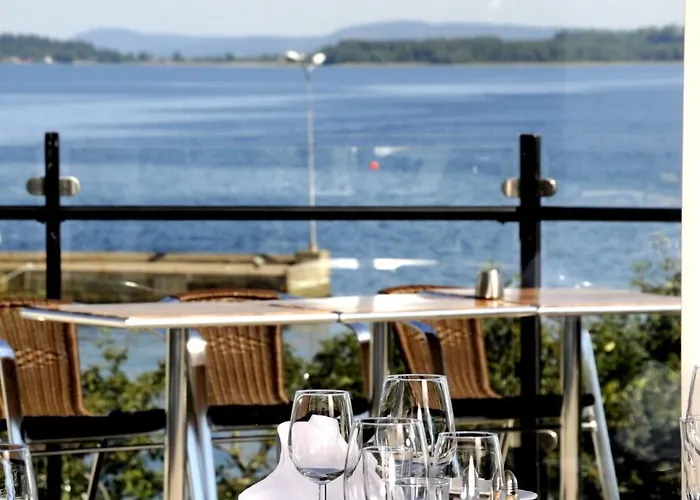 Grand - Unike Hotel 4*