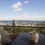 Hotell Grand 4*