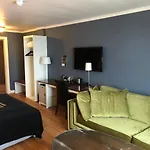 Hotell Grand 4*